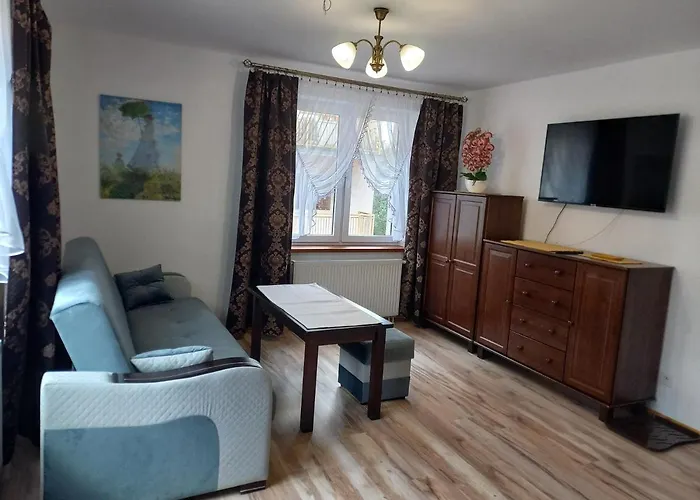 Korona Przy Termach Cieplickich 10proc Rabatu Do Term Cieplice Self Check In 24h Apartment 3*